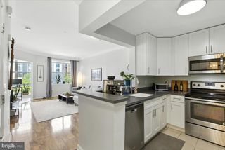 23 PIERSIDE DR #319, Baltimore, MD 21230
