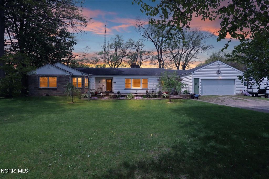 4500 Woodville Road, Northwood, OH 43619