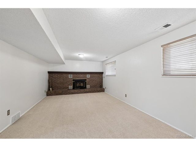 370 S 30th Ave, Brighton, CO 80601