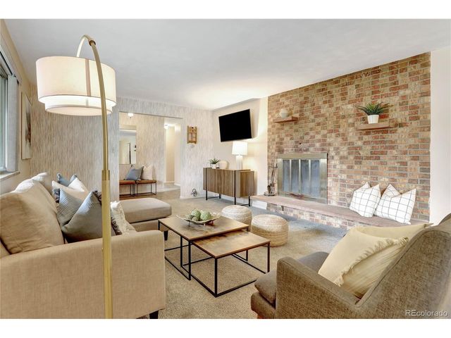 45 Hoyt St, Denver, CO 80226