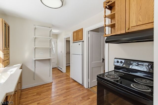 34 Isabelle Ave, Hopatcong Boro, NJ 07821