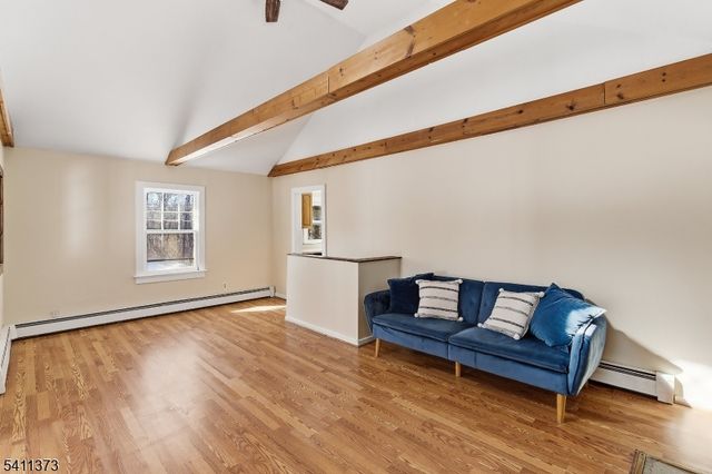 34 Isabelle Ave, Hopatcong Boro, NJ 07821