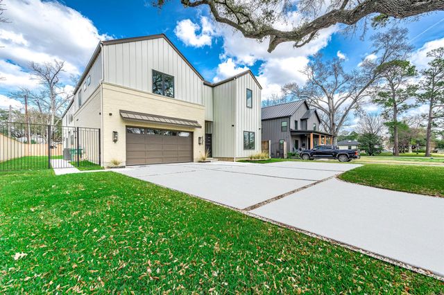 408 W 30th Street, Houston, TX 77018