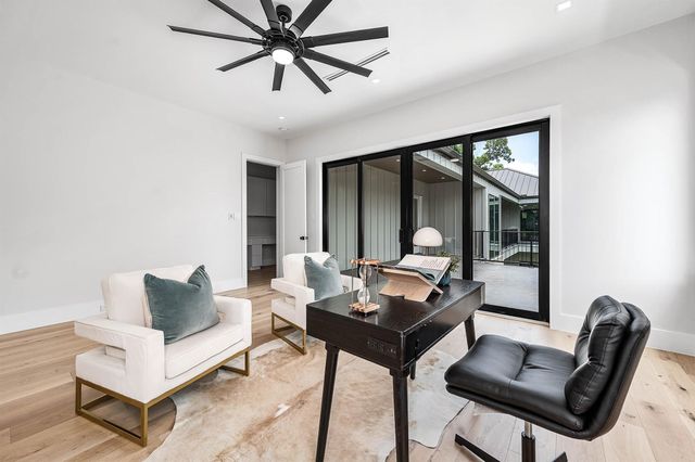 408 W 30th Street, Houston, TX 77018