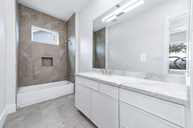 408 W 30th Street, Houston, TX 77018