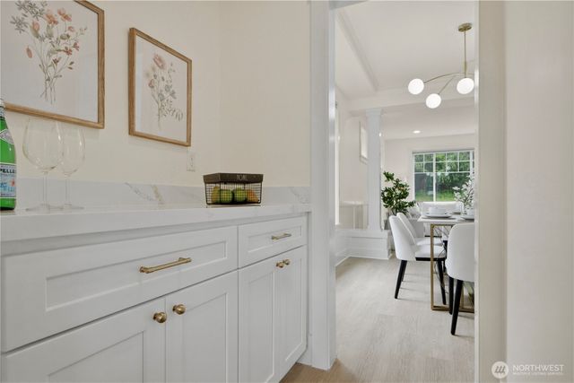 12516 NE 90th Street, Kirkland, WA 98033