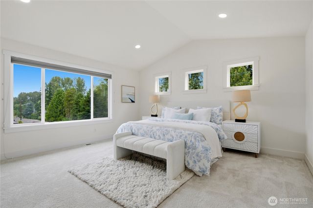12516 NE 90th Street, Kirkland, WA 98033
