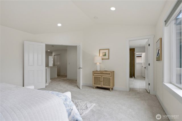 12516 NE 90th Street, Kirkland, WA 98033