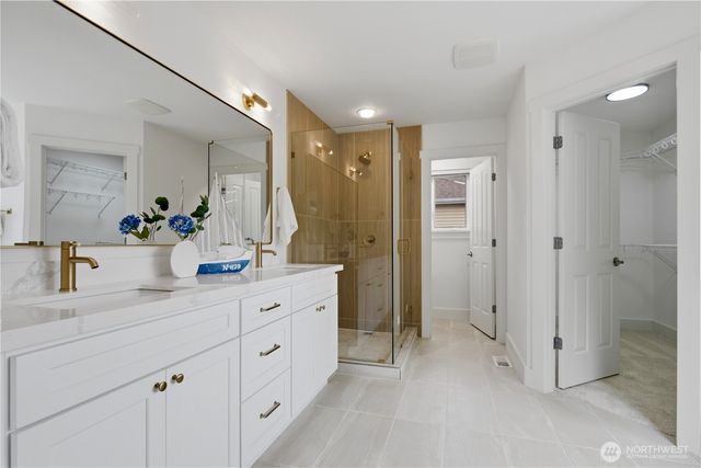12516 NE 90th Street, Kirkland, WA 98033
