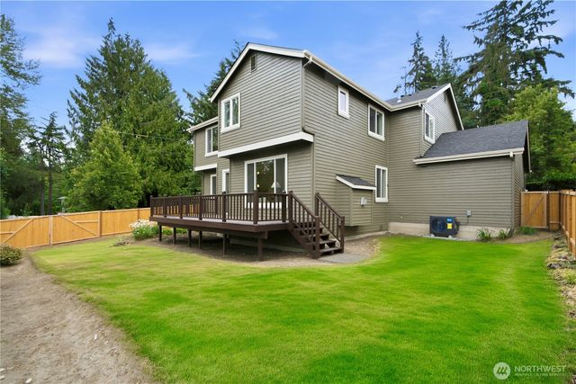 12516 NE 90th Street, Kirkland, WA 98033