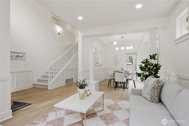 12516 NE 90th Street, Kirkland, WA 98033