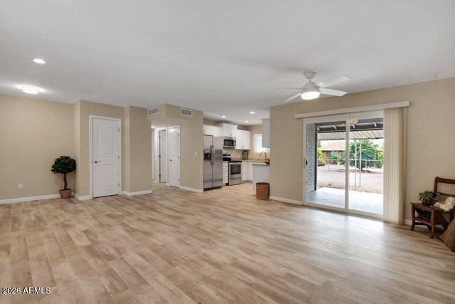 10337 W MONTEROSA Drive, Sun City, AZ 85351