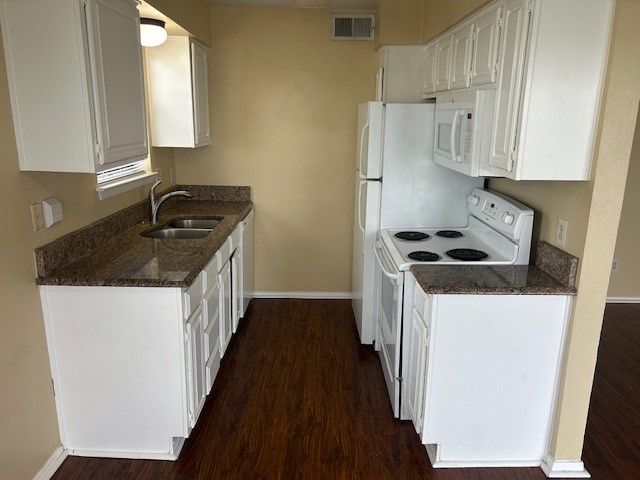 4610 Chaha Road 206, Garland, TX 75043