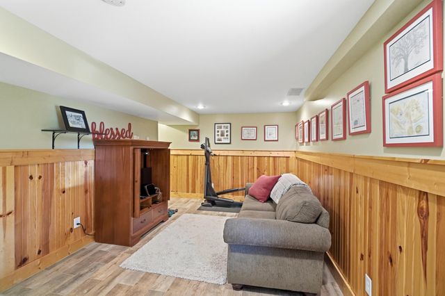 11 Alidrew Drive, Cold Spring, KY 41076