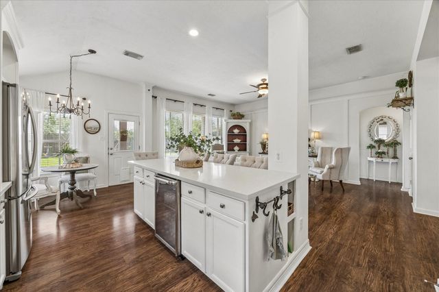 17707 Landing Pines Trail, Houston, TX 77084