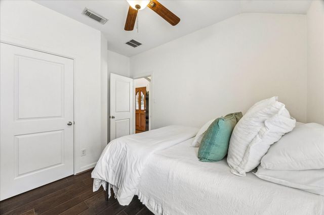 17707 Landing Pines Trail, Houston, TX 77084