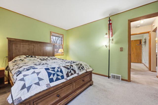 5168 Hughes Avenue, Fridley, MN 55421