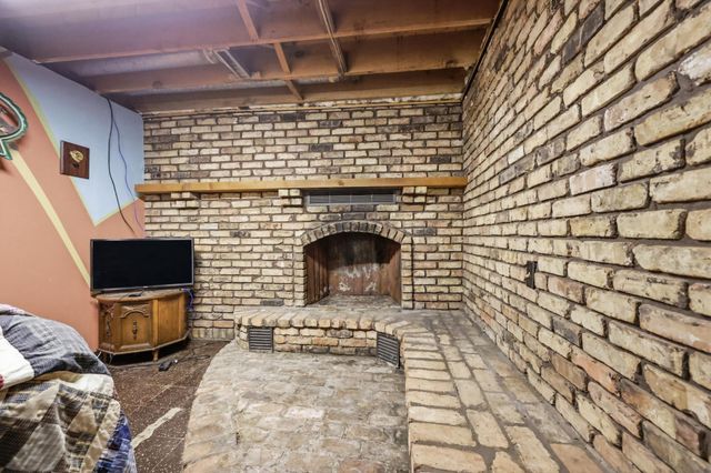 5168 Hughes Avenue, Fridley, MN 55421