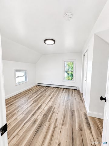 84 Hudson Street, New Haven, CT 06511