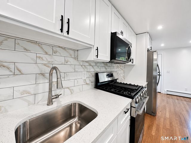 84 Hudson Street, New Haven, CT 06511