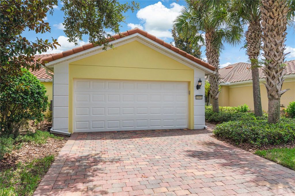 11951 FIORE DRIVE, Orlando, FL 32827