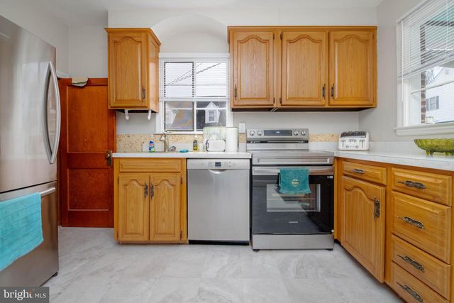 3027 LAVENDER AVE, Baltimore, MD 21234