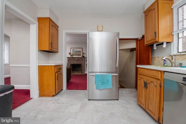 3027 LAVENDER AVE, Baltimore, MD 21234