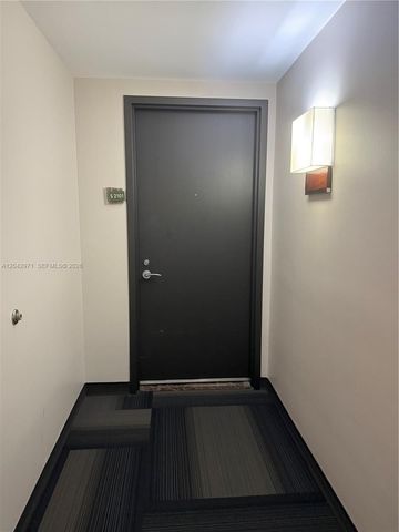 2681 N Flamingo Rd 2101S, Sunrise, FL 33323