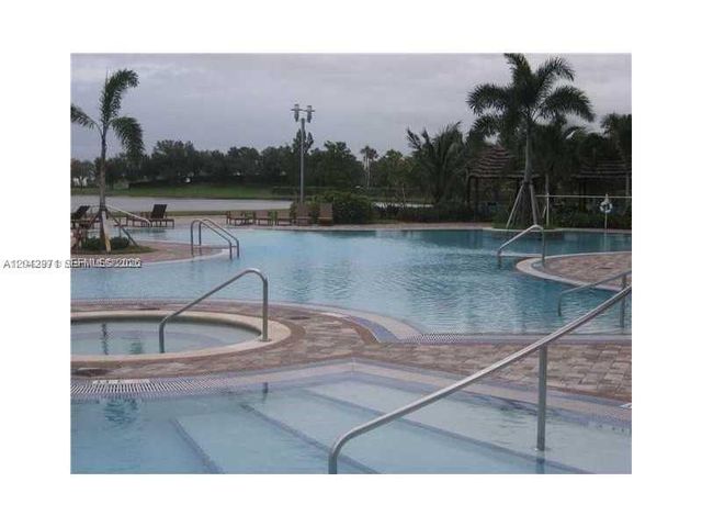 2681 N Flamingo Rd 2101S, Sunrise, FL 33323