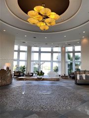 2681 N Flamingo Rd 2101S, Sunrise, FL 33323