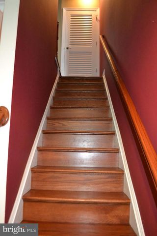 426 N THOMAS ST, Arlington, VA 22203