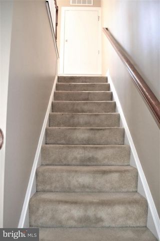 426 N THOMAS ST, Arlington, VA 22203