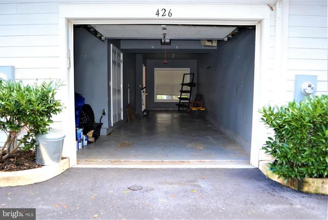 426 N THOMAS ST, Arlington, VA 22203