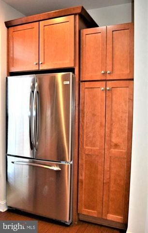 426 N THOMAS ST, Arlington, VA 22203