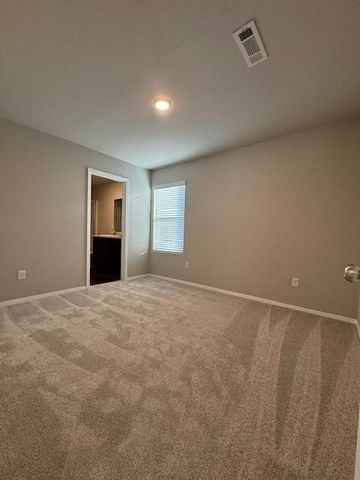 2006 E Annette Drive, Siloam Springs, AR 72761