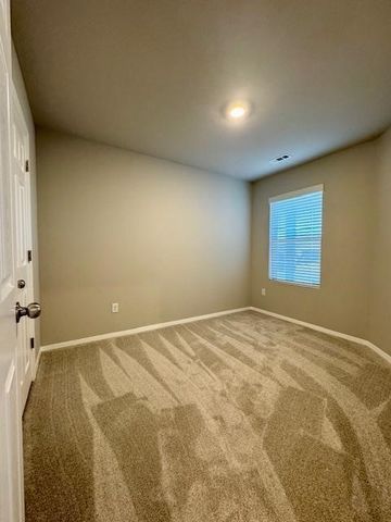 2006 E Annette Drive, Siloam Springs, AR 72761