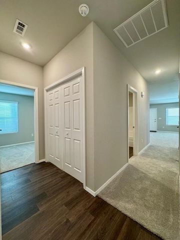 2006 E Annette Drive, Siloam Springs, AR 72761