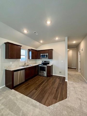 2006 E Annette Drive, Siloam Springs, AR 72761