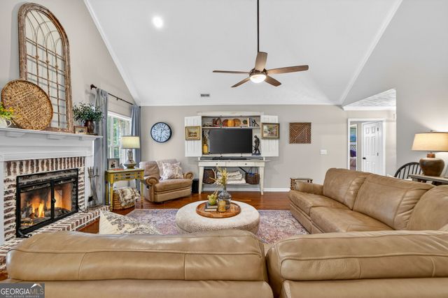 25 Brikdale Court, Newnan, GA 30265