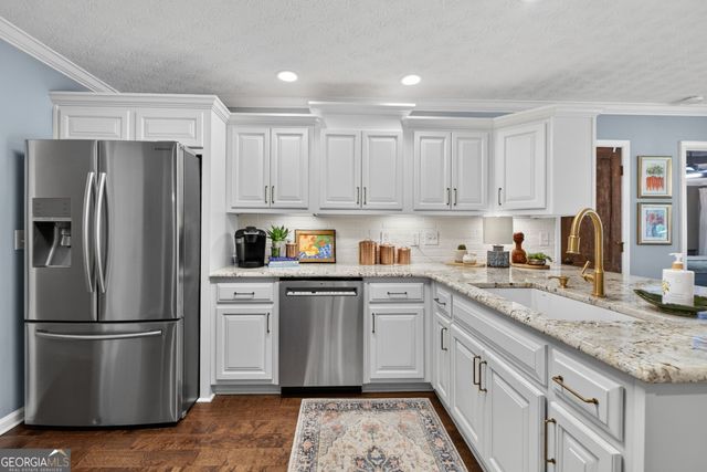 25 Brikdale Court, Newnan, GA 30265
