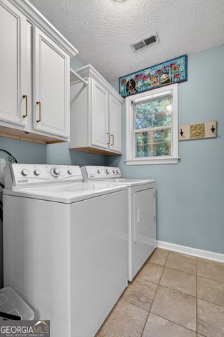25 Brikdale Court, Newnan, GA 30265