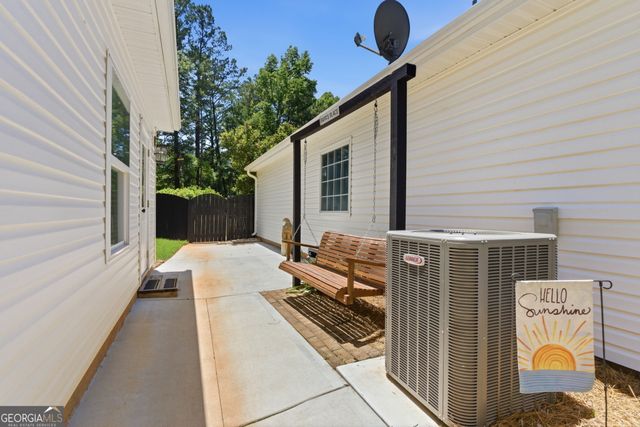 25 Brikdale Court, Newnan, GA 30265