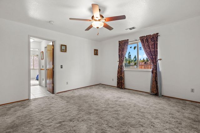 2872 Harlan Drive, Redding, CA 96003