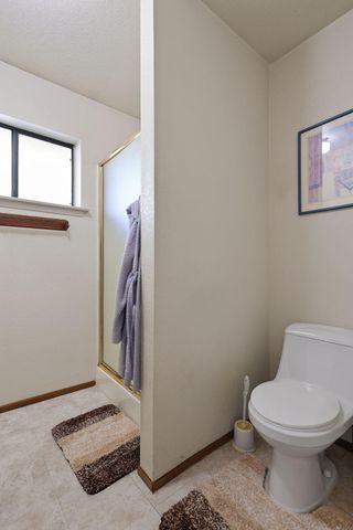 2872 Harlan Drive, Redding, CA 96003