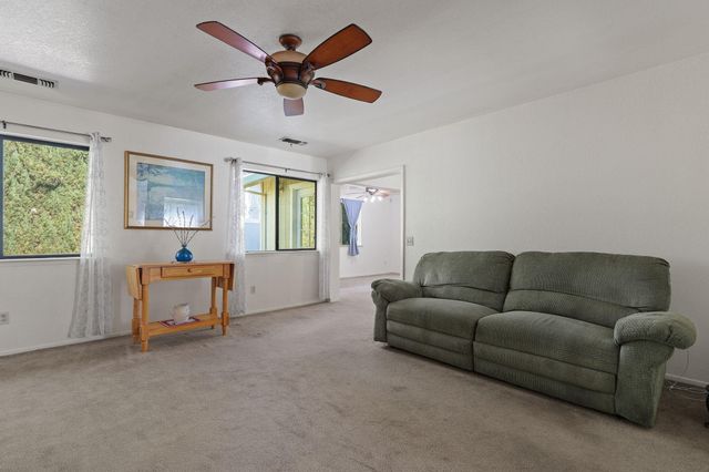 2872 Harlan Drive, Redding, CA 96003