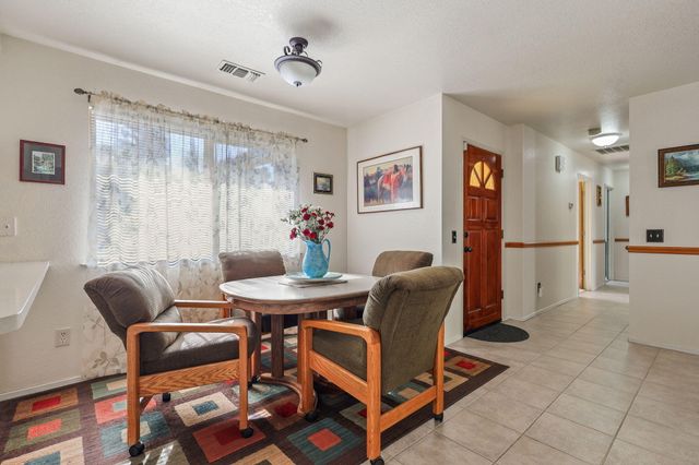 2872 Harlan Drive, Redding, CA 96003