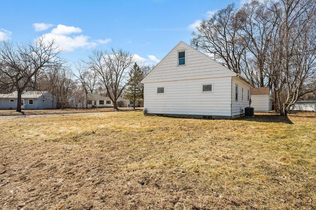 5205 Jersey Avenue N, Crystal, MN 55428