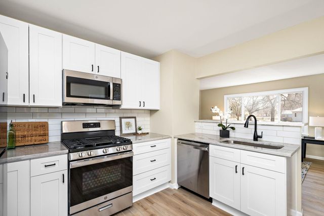 5205 Jersey Avenue N, Crystal, MN 55428