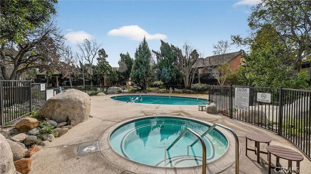 7890 E Spring 19A, Long Beach, CA 90815