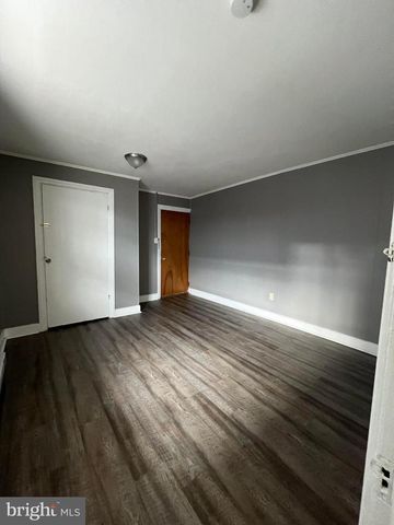 155 N HANOVER ST., Carlisle, PA 17013